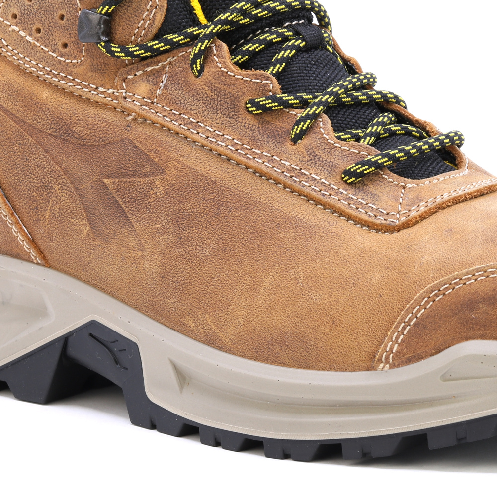 szczegóły Buty robocze DIADORA Country Mid S3