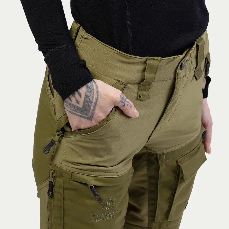 szczegóły Damskie spodnie turystyczne Beyond Nordic Sweden Zip-Off Teflon EcoElite®