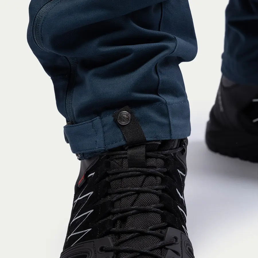 szczegóły Beyond Nordic Sweden męskie niebieskie spodnie outdoorowe 2w1 z odpinanymi nogaw